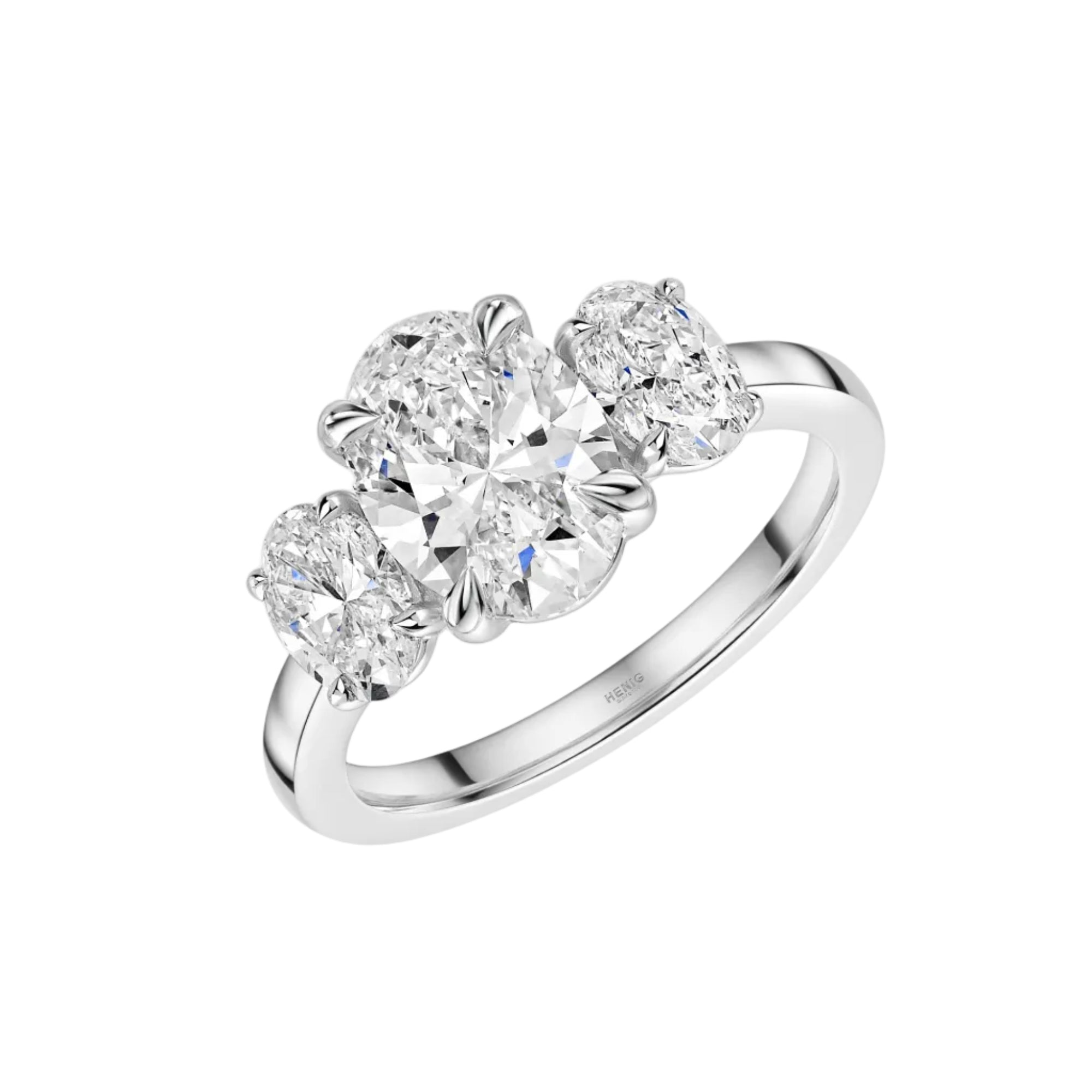 Oval Diamond Trilogy Ring - R115