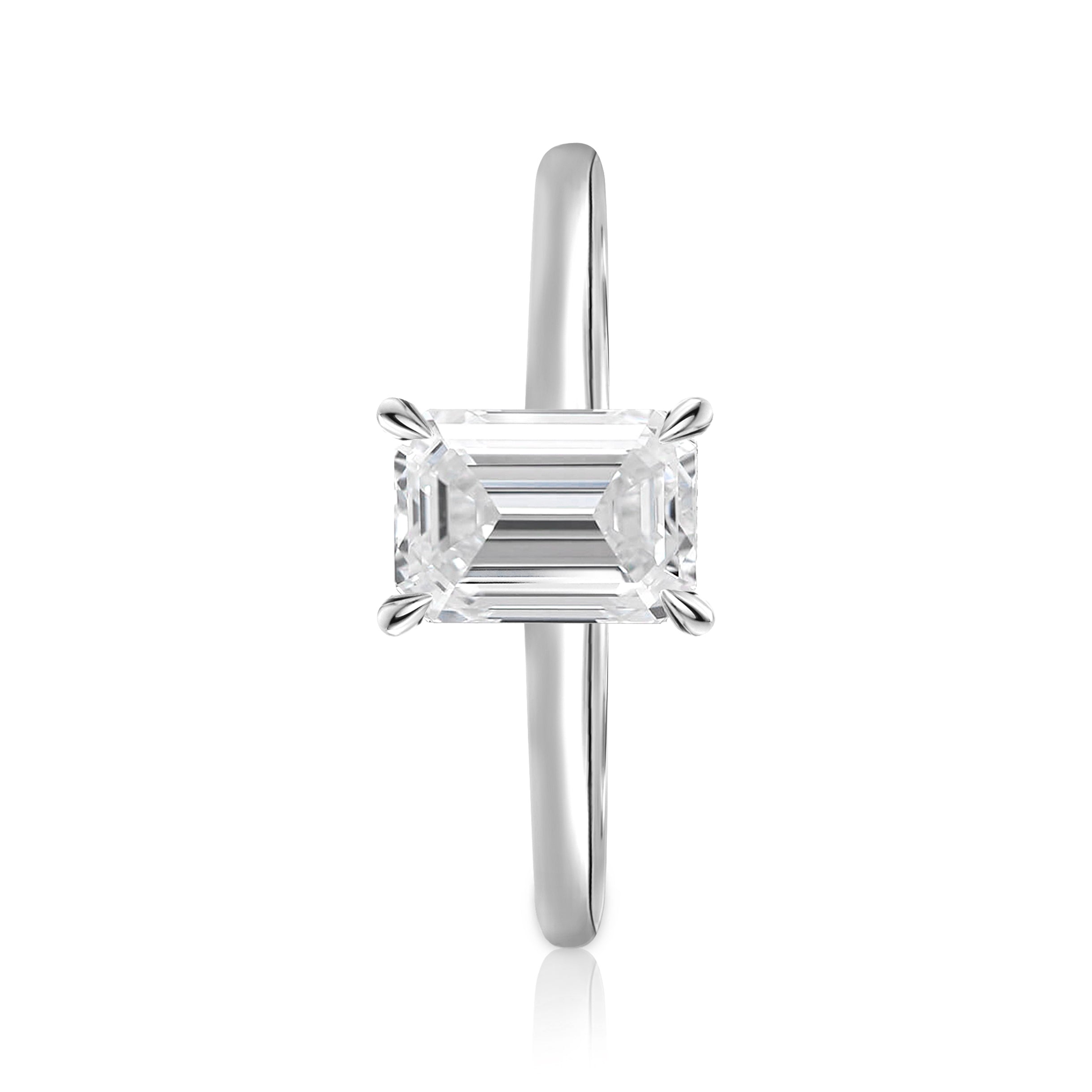 Emerald Diamond Engagement Ring - R122