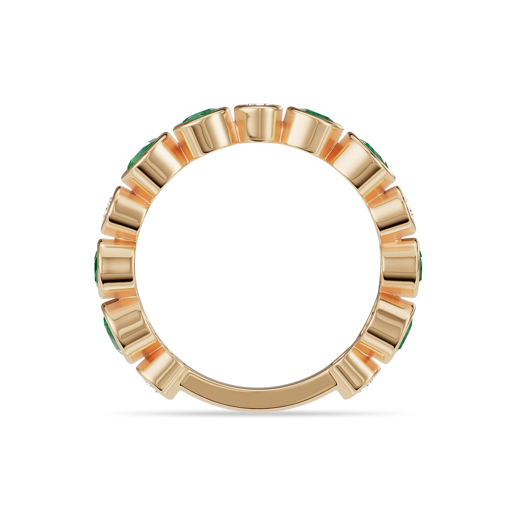 Round Emerald & Diamond Ring - Rl189